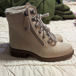 Women's Cream Ankle Boots